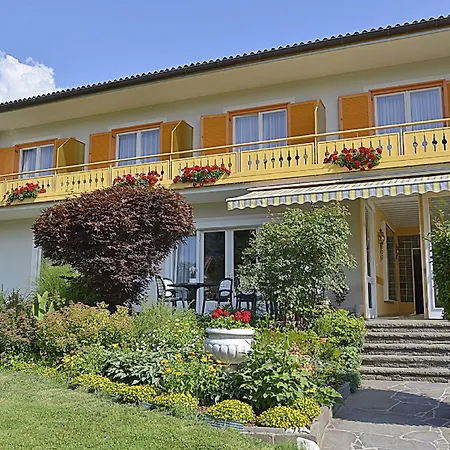 Fruehstueckspension Haus Golker 住宿加早餐酒店
