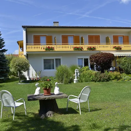 Fruehstueckspension Haus Golker Seeboden