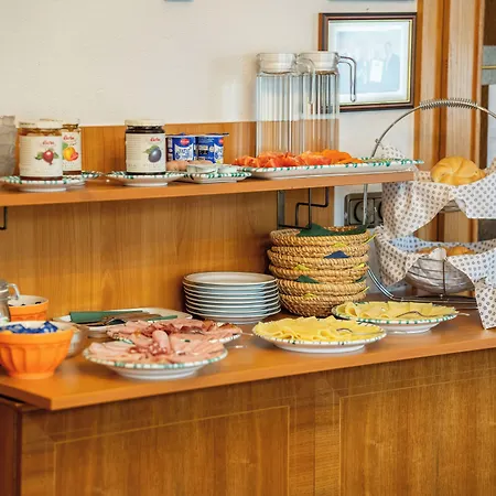 Fruehstueckspension Haus Golker 3*