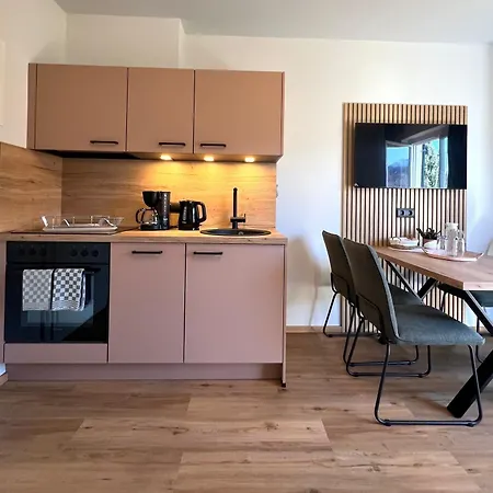 Fruehstueckspension Haus Golker 3*